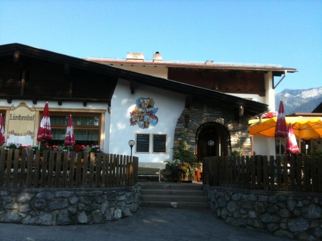 Pension Larchenhof Маурах Екстериор снимка